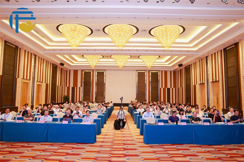 एक साथ शून्य अपशिष्ट शहर का निर्माण: क्वांगॉन्ग शेयरहोल्डिंग उद्योग शिखर सम्मेलन में ग्रीन इंटेलिजेंट ब्रिकमेकिंग तकनीक लाती है