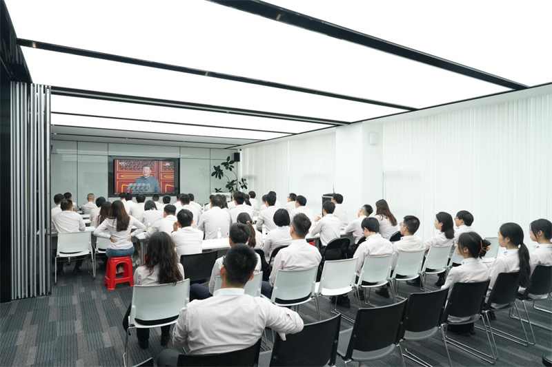 दस वर्षों के उतार-चढ़ाव, 1.4 अरब लोगों के दिल-क्यूजीएम ने मातृभूमि के साथ गौरव साझा किया